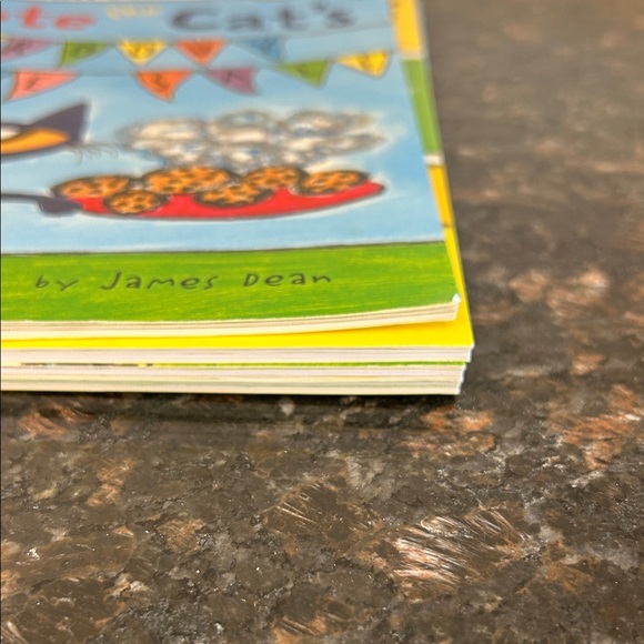 Pete the Cat Children's Book Set - Picture 7 of 7